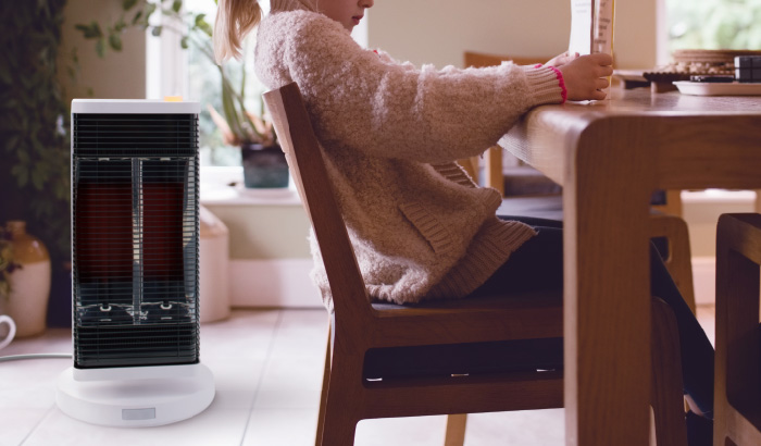 セラムヒート　2019年製 遠赤外線暖房機 セラムヒート（家電量販店取扱製品） | ダイキン