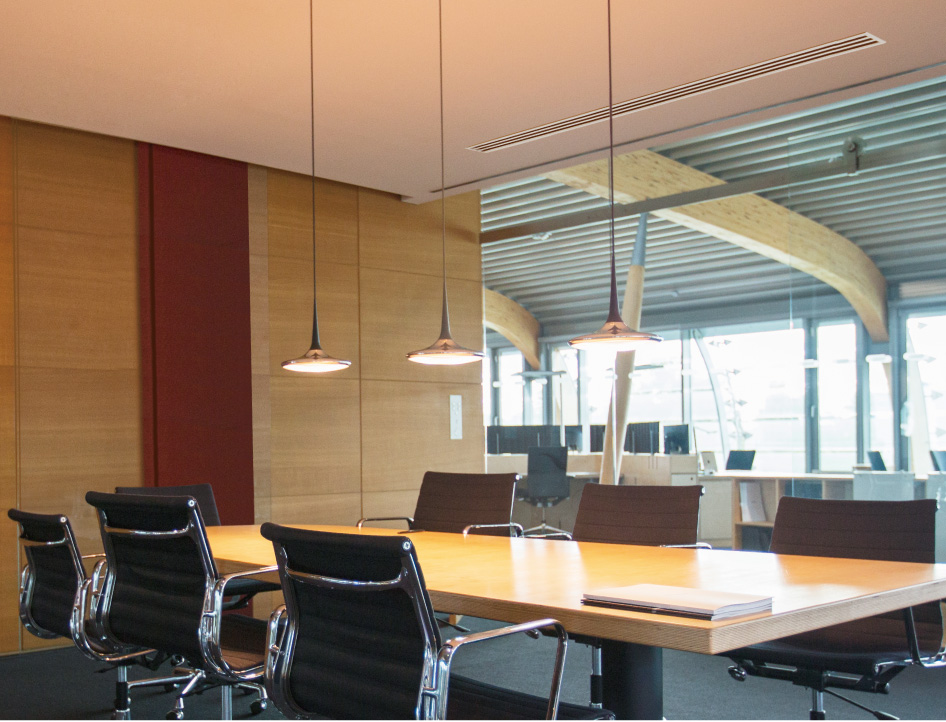 高顕熱形マルチエアコン（室内ユニット） | 水配管レス調湿外気処理機