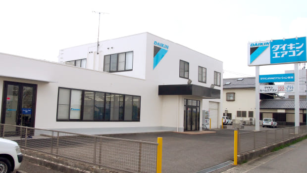 DAIKIN（ダイキン）エアコンのご紹介！(トレファク寝屋川)