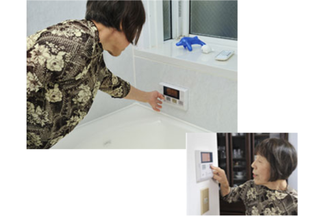 リモコンで操作する様子の画像