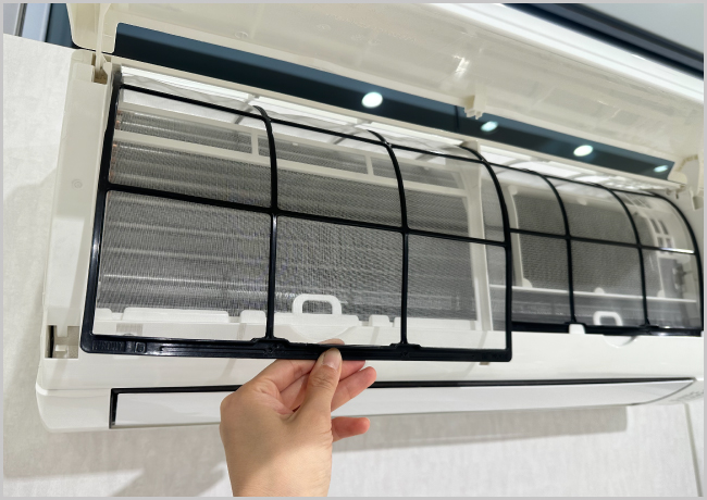 自分でできるエアコンクリーニングの範囲は？やってはいけない  