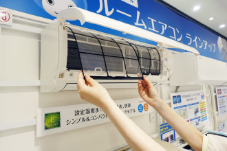 シーズンの合間、今のうちにエアコンのお掃除を！｜お役立ち記事｜CLUB 